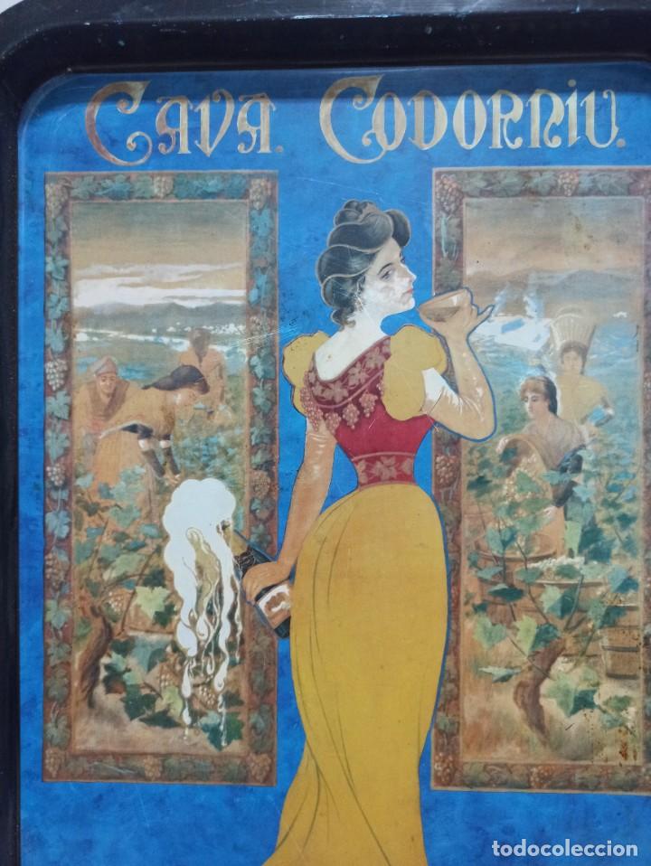 Antig&uuml;edades: Bandeja Cava Codorniu - Foto 2