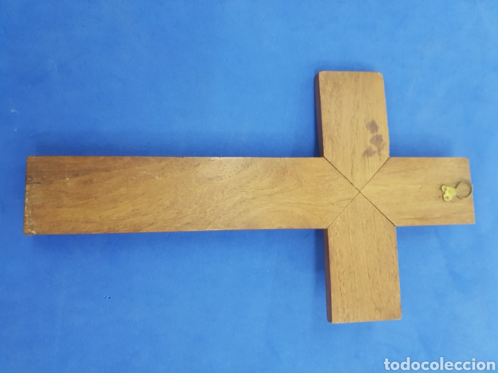 Antig&uuml;edades: Crucifijo de madera y Nacar - Foto 4