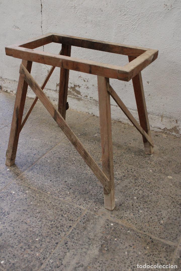 Antig&uuml;edades: banqueta soporte pie de barril - Foto 6