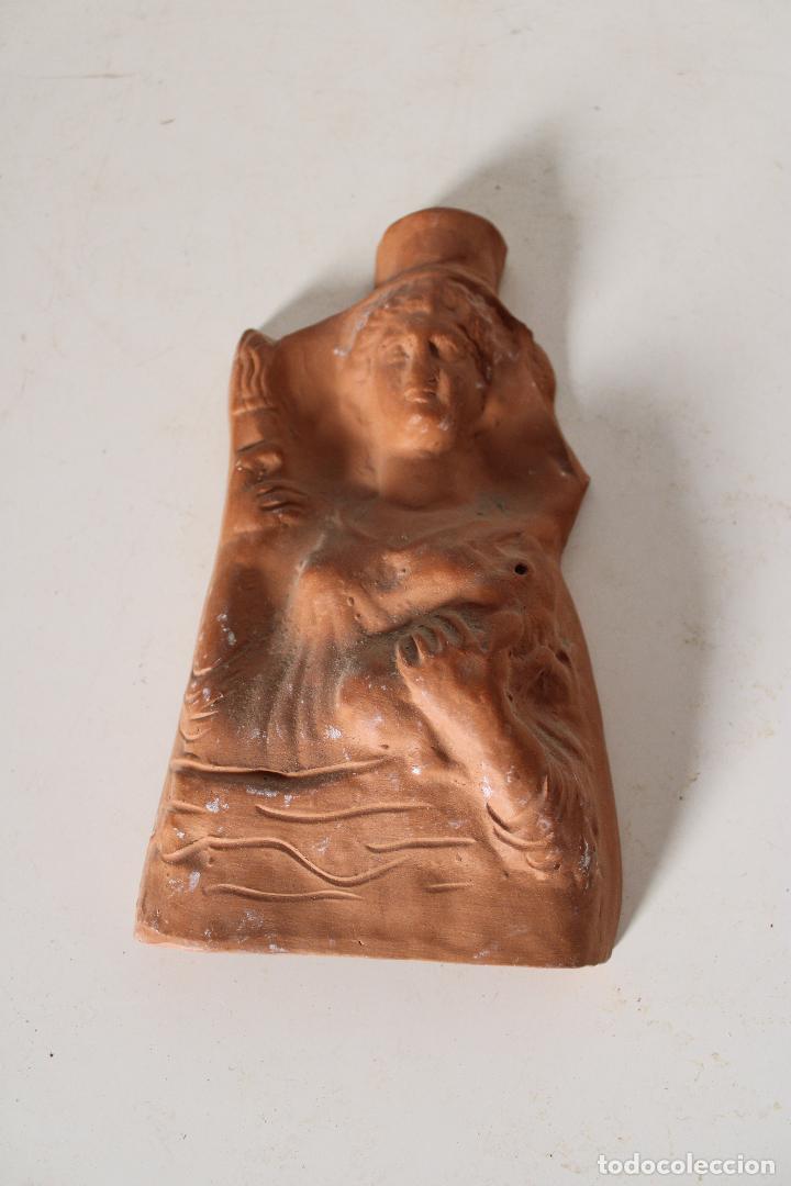 Antig&uuml;edades: figura busto de mujer - Foto 5