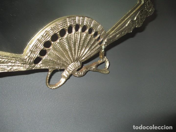 Antig&uuml;edades: ESPEJO ABANICO DE BRONCE - Foto 2