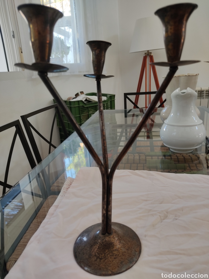 Antig&uuml;edades: 2 CANDELABROS ANTIGUOS - Foto 1