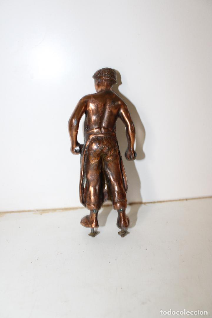 Antig&uuml;edades: figura antiguo herrero de forja en bronce - Foto 3