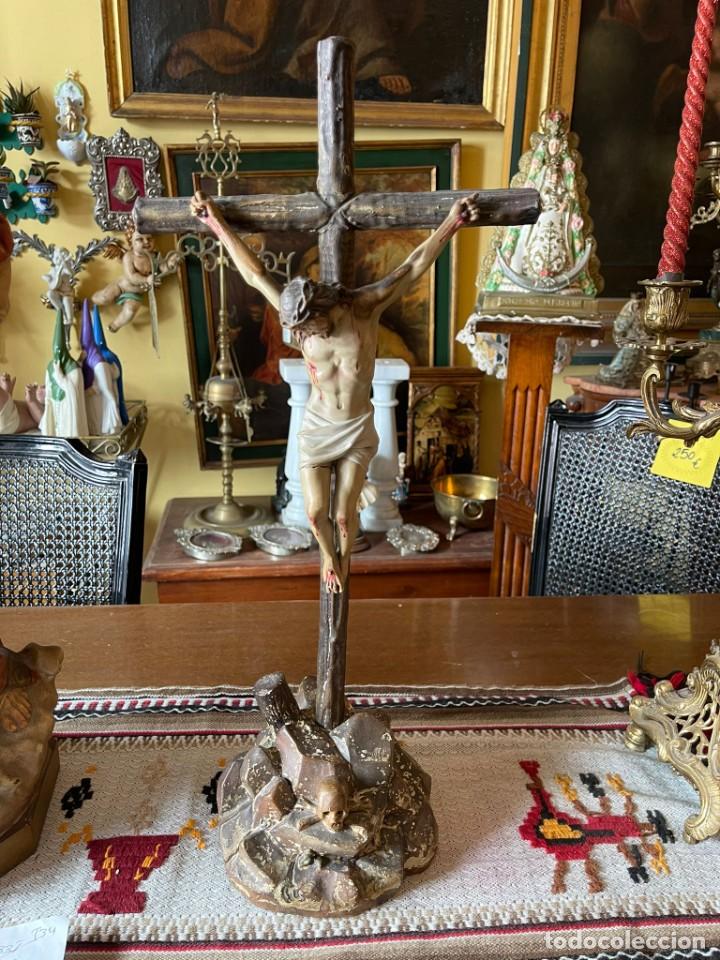 Antig&uuml;edades: Crucifijo de sobremesa - Foto 1