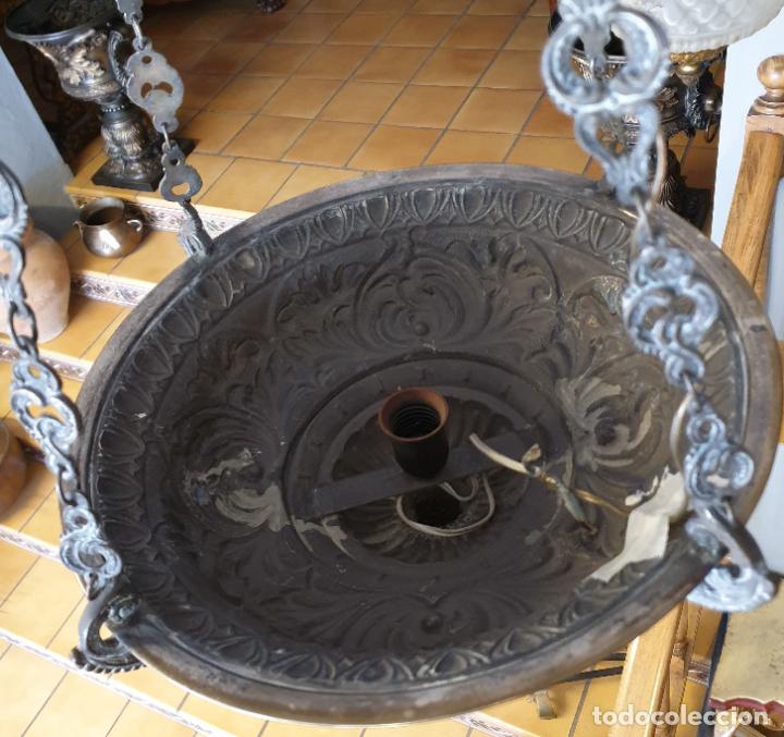 Antigüedades: Antigua Lámpara Votiva - Decorativa Lámpara de Techo - Bronce Cincelado y Plateado - Foto 12 - 280187808