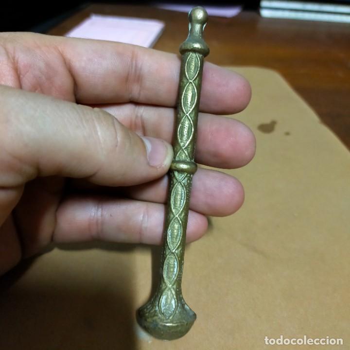 Antig&uuml;edades: Alzmireles de bronce antiguos - Foto 3
