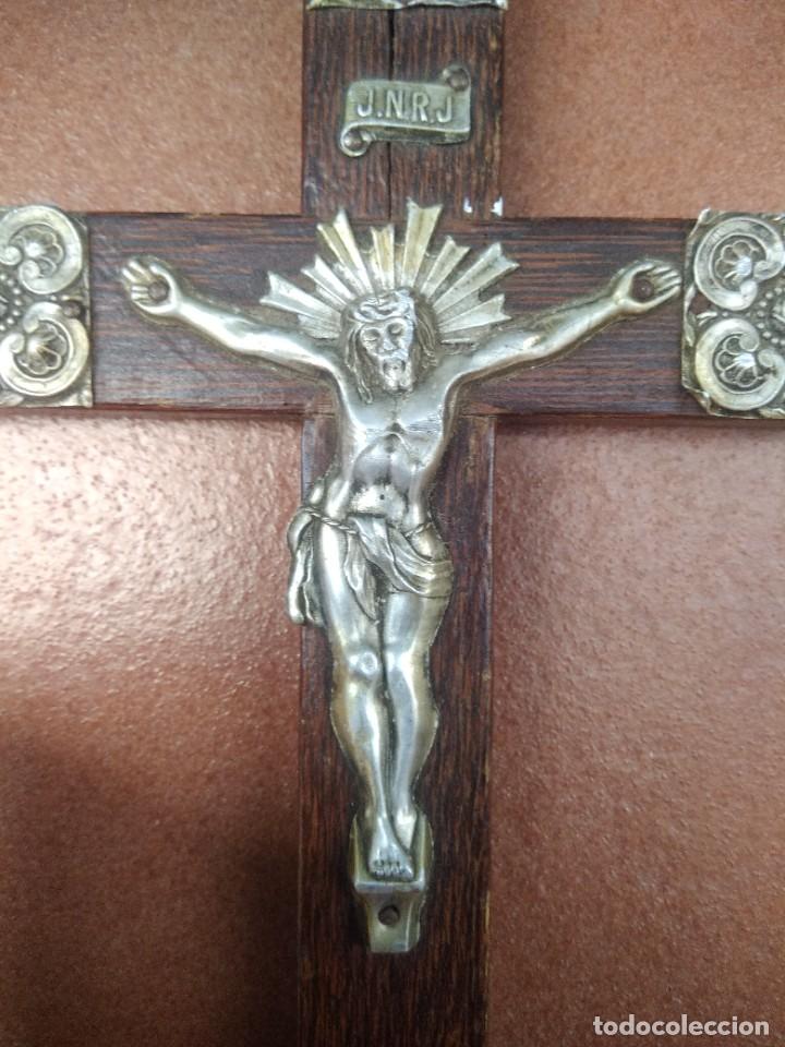 Antig&uuml;edades: Antiguo crucifijo - Foto 2