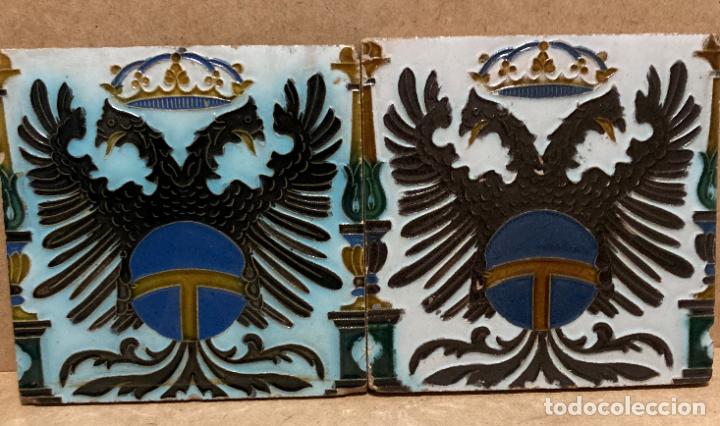 Antig&uuml;edades: Pareja de azulejos con &aacute;guila bic&eacute;fala - Foto 1