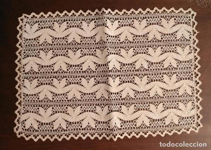 Antig&uuml;edades: Tp 57 Tapete rectangular beige algod&oacute;n - Decoraci&oacute;n a tiras regulares - 36cm x 65cm - Foto 1