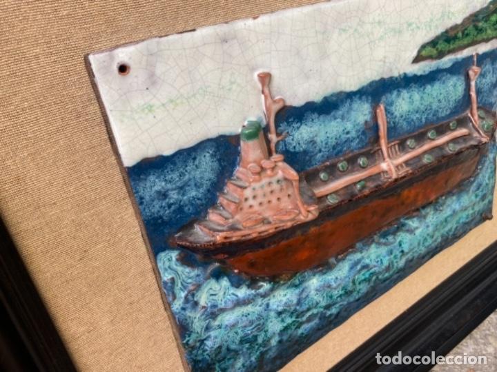 Antig&uuml;edades: Barco ceramica vasca esmaltada - Foto 5