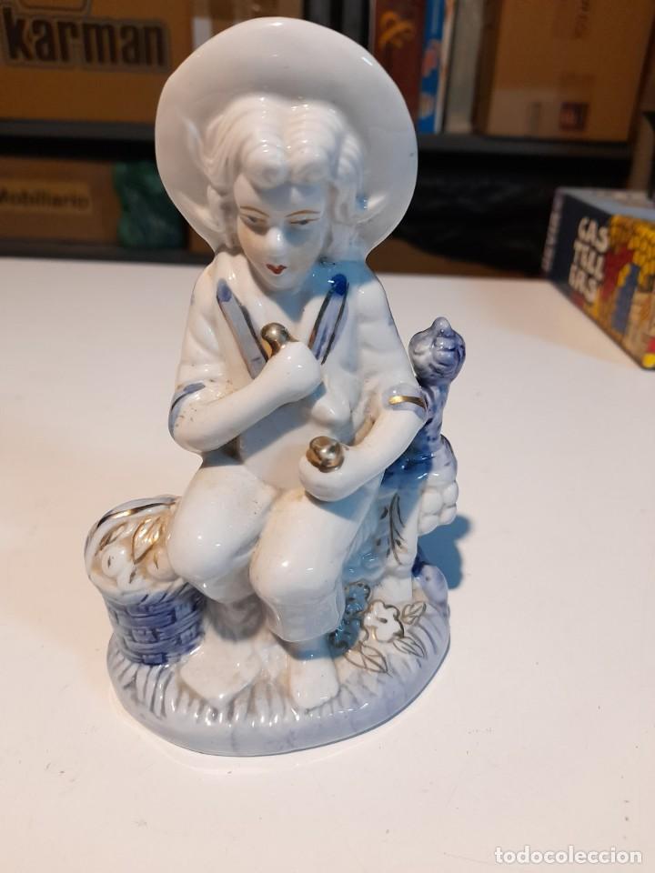 Oggetti Antichi: MUCHACHO CAMPESINO ( FIGURA DE PORCELANA O SIMILAR )