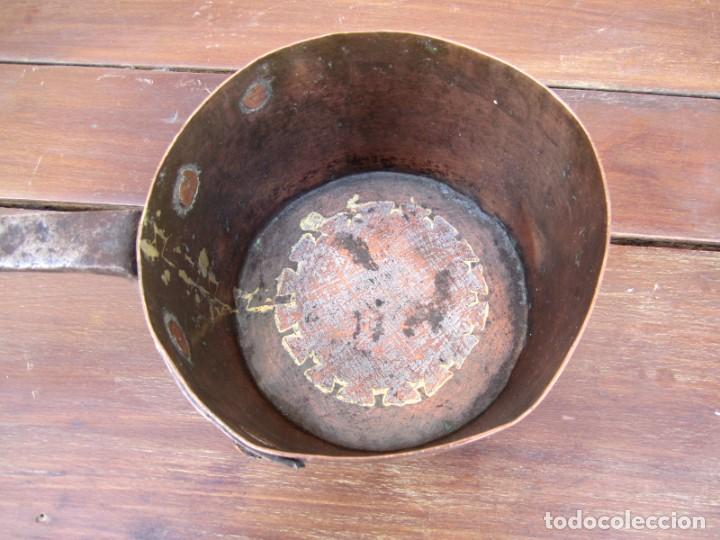 Antig&uuml;edades: Cazo de cobre y hierro - Foto 5