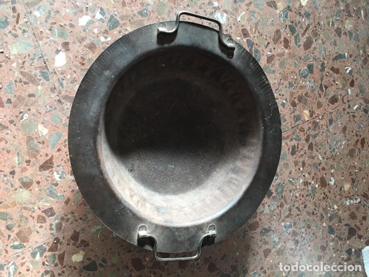 Antig&uuml;edades: Brasero antiguo de forja - Foto 1