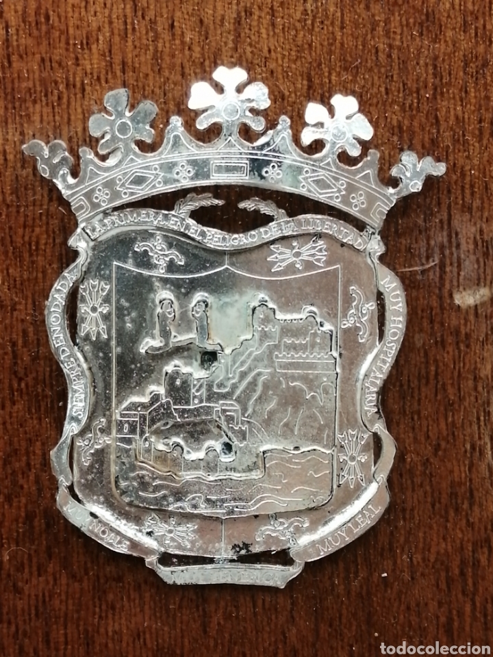Antig&uuml;edades: Escudo de M&aacute;laga. Plata de ley - Foto 2