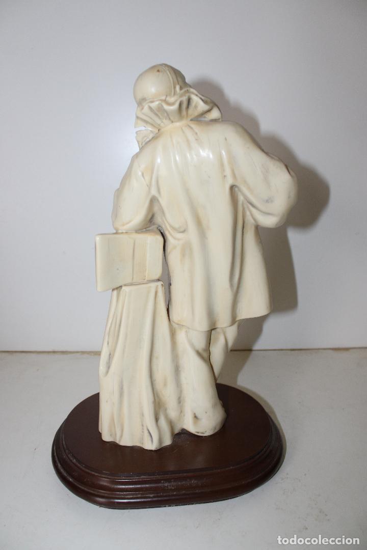 Antig&uuml;edades: payaso arlequin de resina - Foto 3