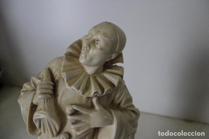 Antig&uuml;edades: payaso arlequin de resina - Foto 6
