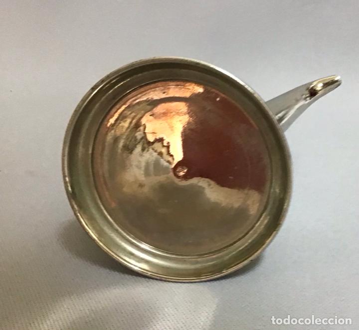 Antig&uuml;edades: CAFETERA PLATEADA - Foto 4