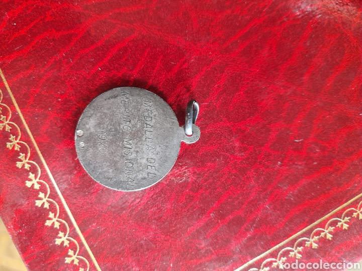 Antig&uuml;edades: Medalla del m&eacute;rito misional - Foto 2