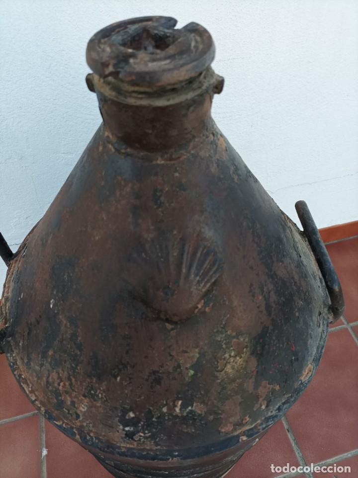 Antig&uuml;edades: Antiguo dep&oacute;sito combustible Shell - Foto 1
