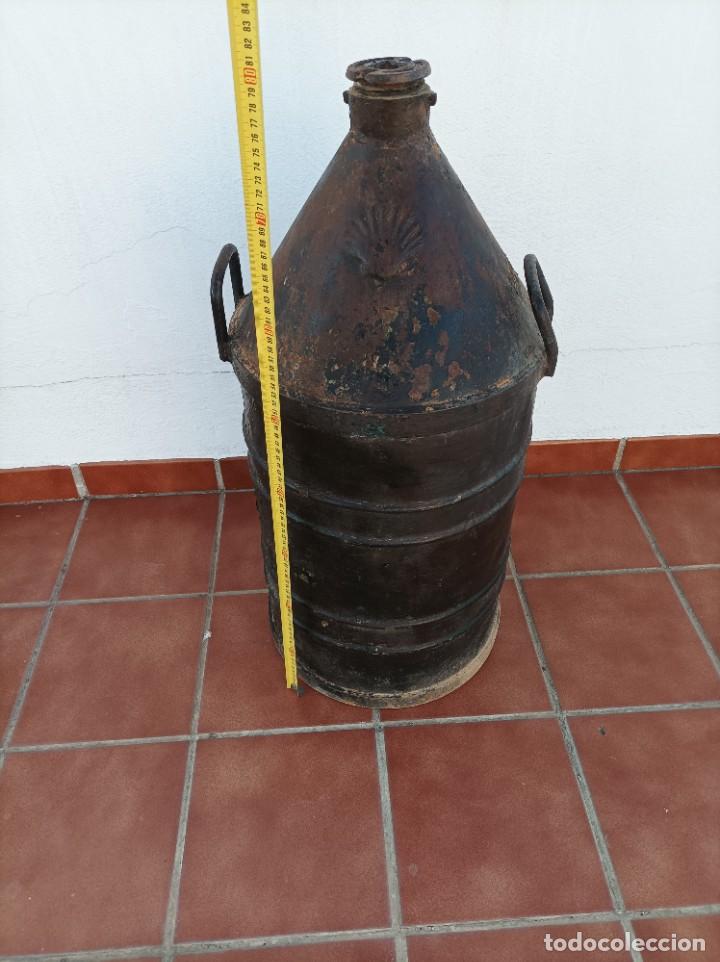 Antig&uuml;edades: Antiguo dep&oacute;sito combustible Shell - Foto 4