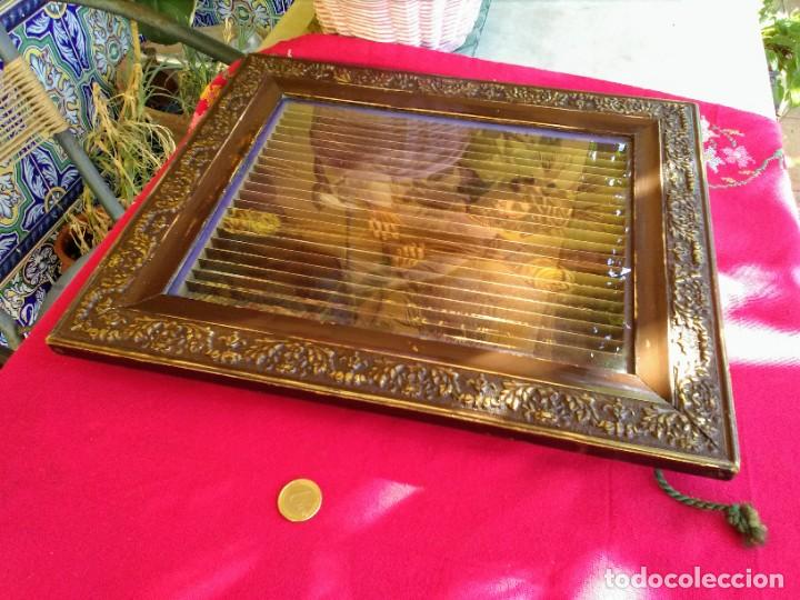 Antig&uuml;edades: Marco antiguo im&aacute;genes tridimensional - Foto 3