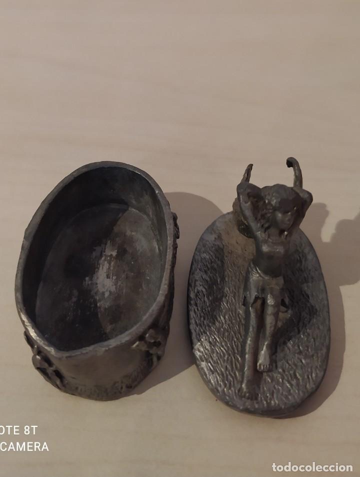 Antig&uuml;edades: Mini urna Hada Bronce Muy antigua - Foto 4