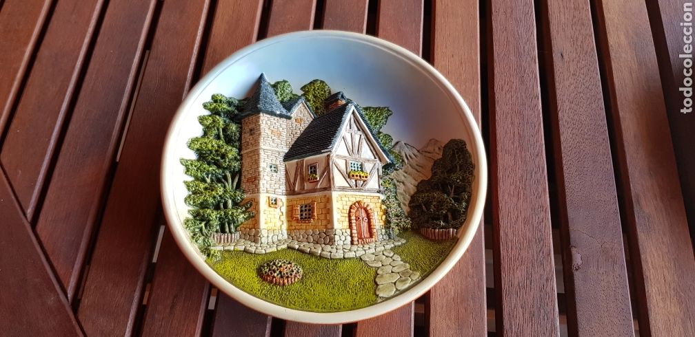 Antig&uuml;edades: Platos decorativos en relieve - Foto 3