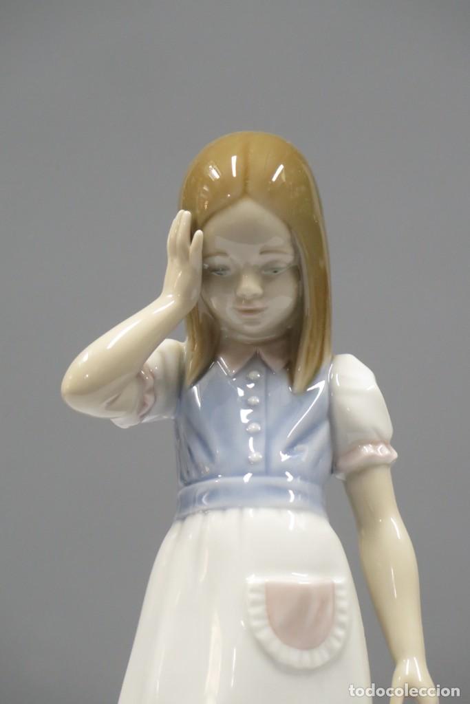 Antig&uuml;edades: FIGURA NI&Ntilde;A. LLADRO - Foto 2