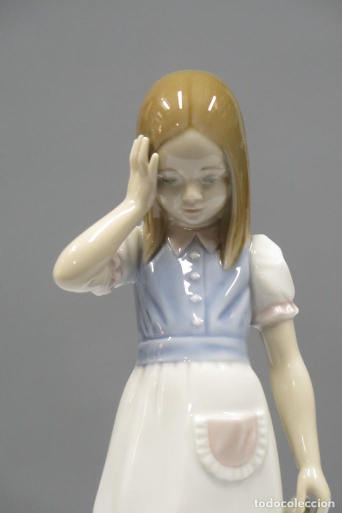 Antig&uuml;edades: FIGURA NI&Ntilde;A. LLADRO - Foto 3