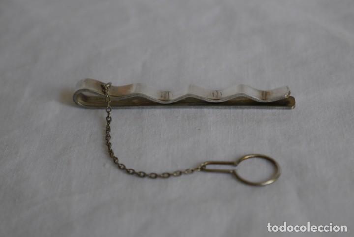 Antig&uuml;edades: Pinza de corbata de plata Philips TV color - Foto 4