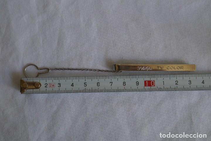 Antig&uuml;edades: Pinza de corbata de plata Philips TV color - Foto 5