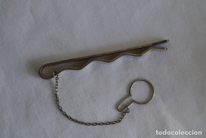 Antig&uuml;edades: Pinza de corbata de plata Philips TV color - Foto 6