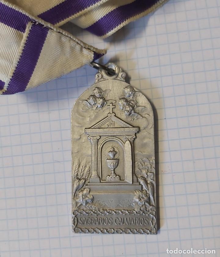 Antig&uuml;edades: Medalla religiosa - Foto 2