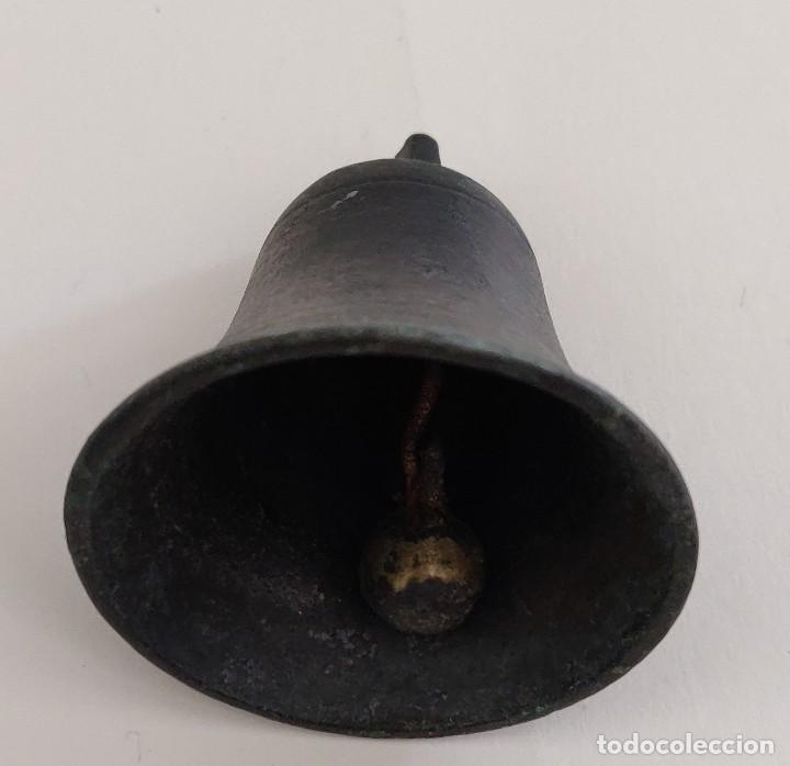 Antig&uuml;edades: Campana de Hierro - Foto 2