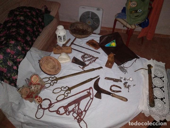 Antig&uuml;edades: tenazas bronce chimenea - Foto 4