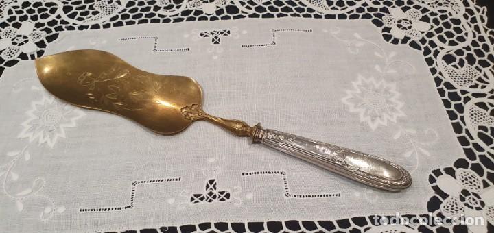 Antig&uuml;edades: Pala / cubierto servir mango l&aacute;mina de plata - Foto 1