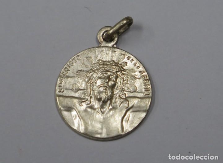 Antig&uuml;edades: MEDALLA. SANTISIMO CRISTO DE LIMPIAS - Foto 1