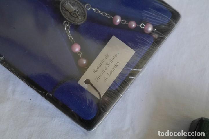 Antig&uuml;edades: 13 rosarios en caja o estuche - Foto 3