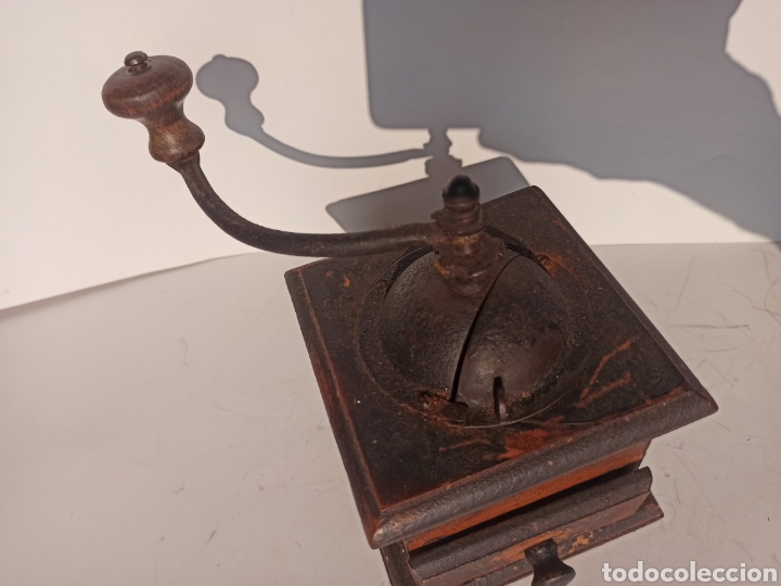 Antig&uuml;edades: Molinillo.............................. - Foto 2