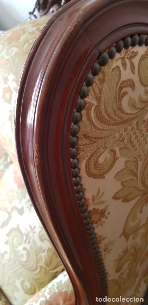 Antig&uuml;edades: CONJUNTO TRESILLO Y SILLONES - Foto 6