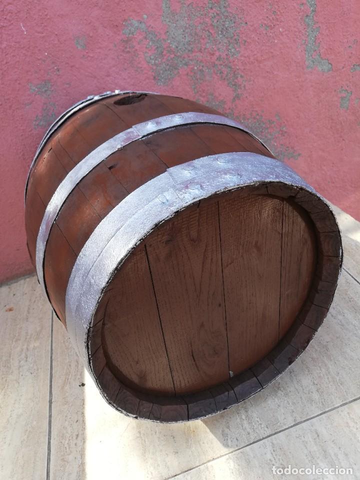 Antig&uuml;edades: Tonel o bota de vino - Foto 4