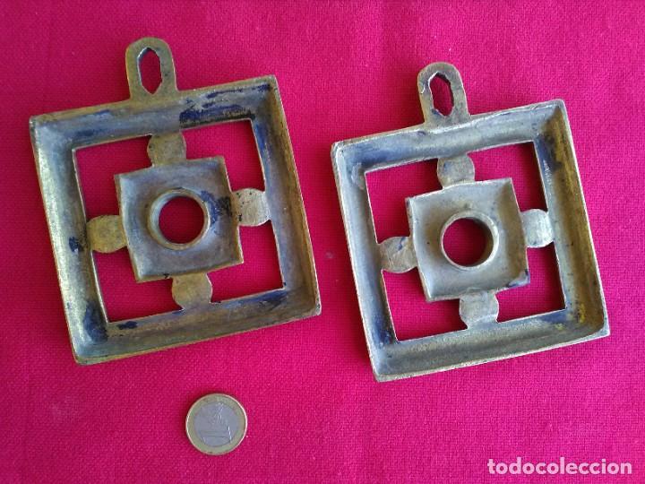 Antig&uuml;edades: Dos piezas antiguas de Vel&oacute;n de bronce - Foto 2