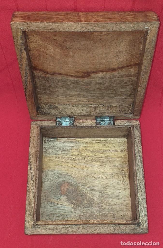 Antig&uuml;edades: CAJA DE MADERA DECORACI&Oacute;N EN HUESO - Foto 9