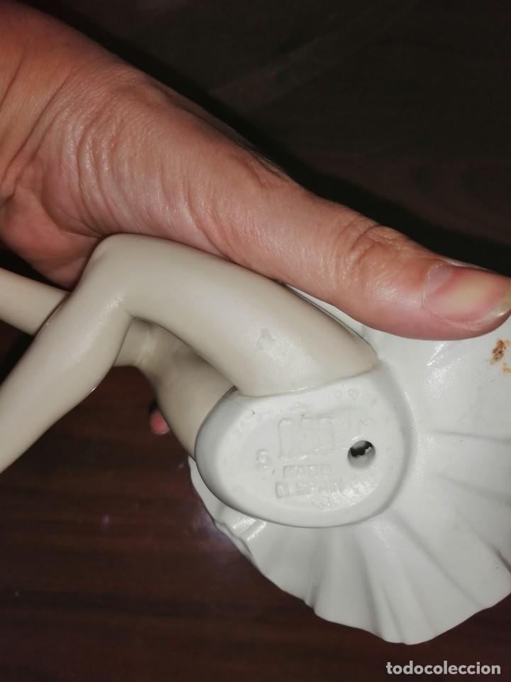 Antig&uuml;edades: Figura nao lladro con defectos - Foto 11