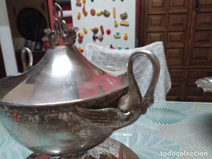 Antig&uuml;edades: CENTRO PLATEADO DE CISNES PARA COMEDOR. SOPERA UTIL. - Foto 12