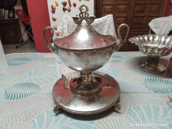 Antig&uuml;edades: CENTRO PLATEADO DE CISNES PARA COMEDOR. SOPERA UTIL. - Foto 15