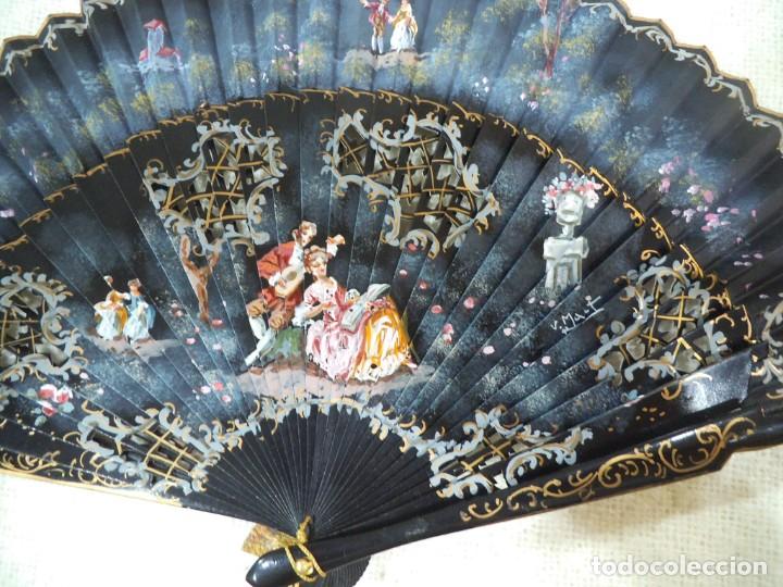 Antig&uuml;edades: ABANICO &uml; CARBONELL &uml; ( NEGRO ) ROM&Aacute;NTICO - Foto 1