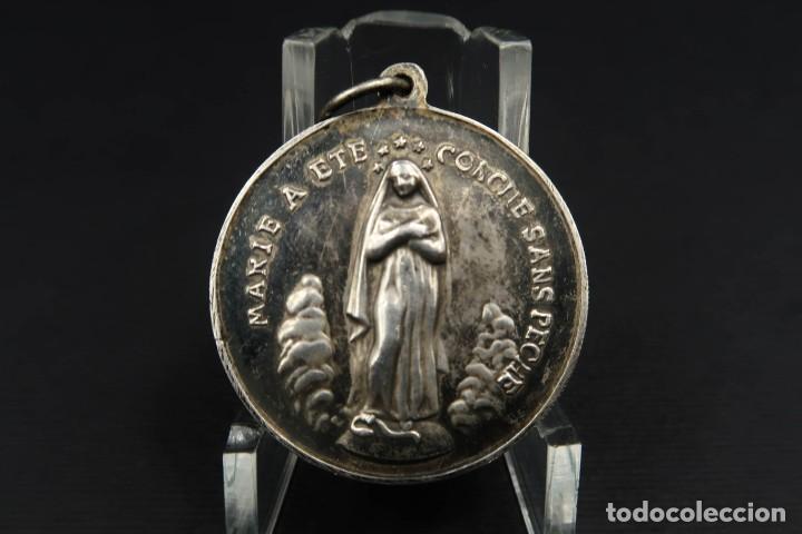 Antig&uuml;edades: Antigua Medalla Religiosa de Plata - Foto 1