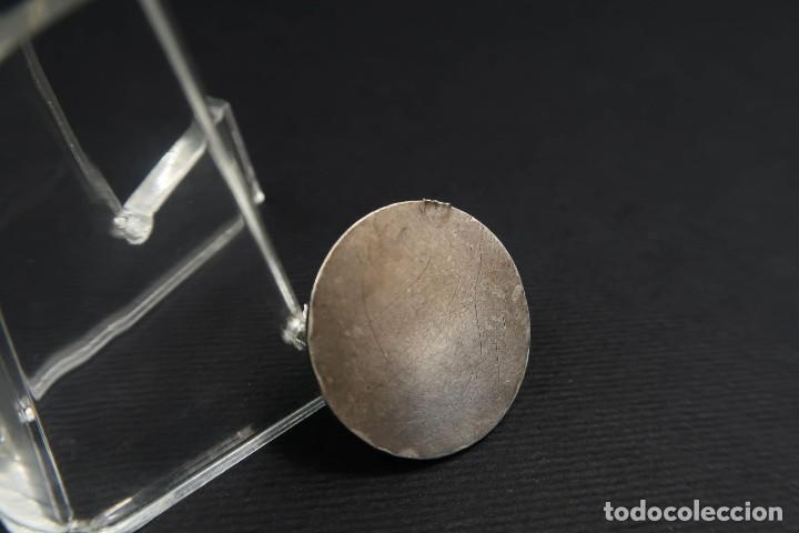 Antig&uuml;edades: Antigua Medalla Religiosa de Plata - Foto 4
