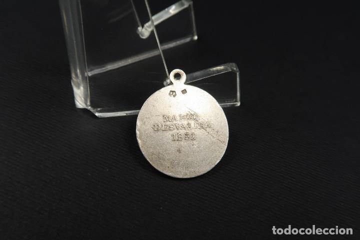Antig&uuml;edades: Antigua Medalla Religiosa de Plata - Foto 4